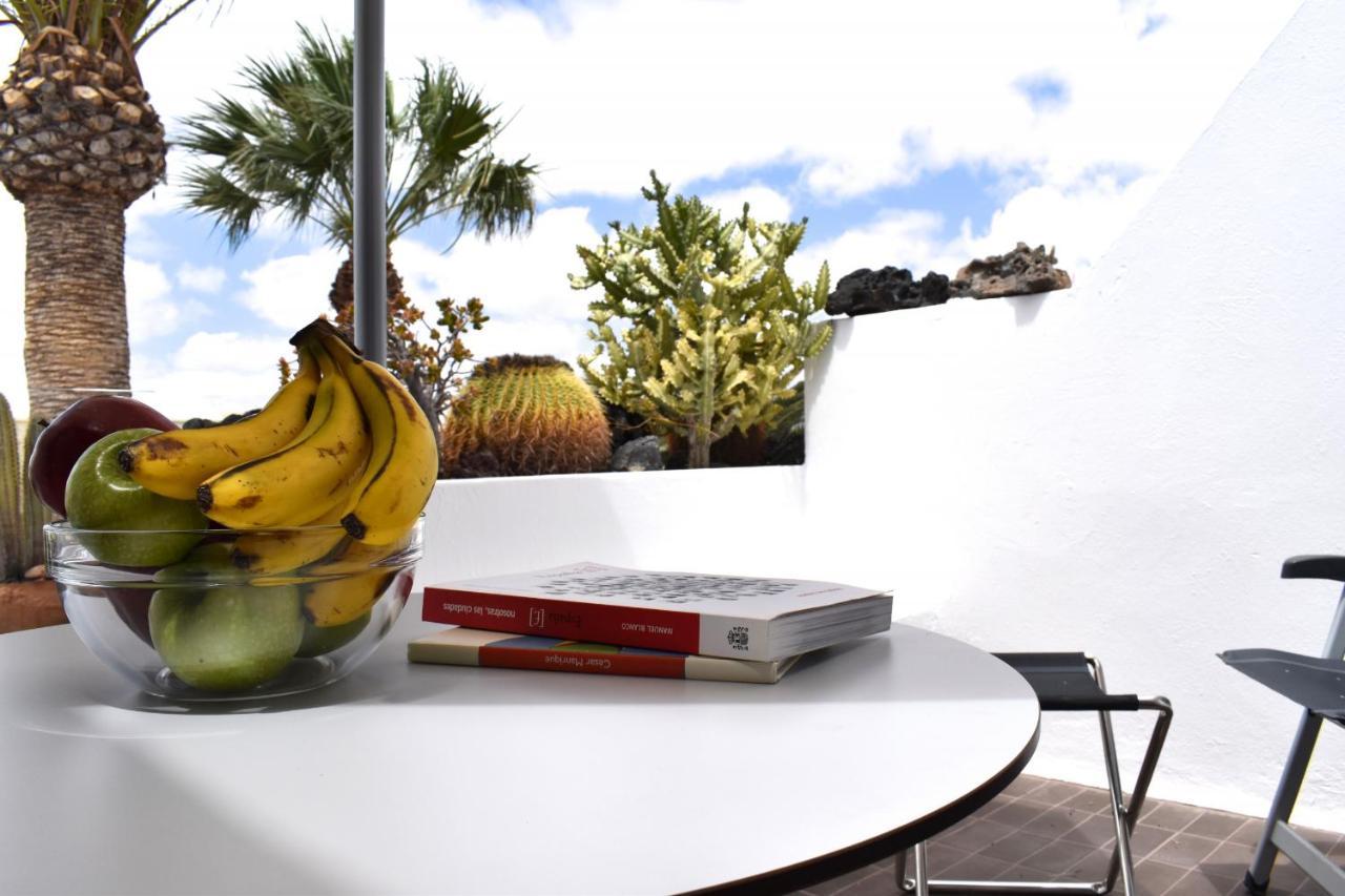 Vulcano Apartment Lanzarote Costa Teguise Exterior photo